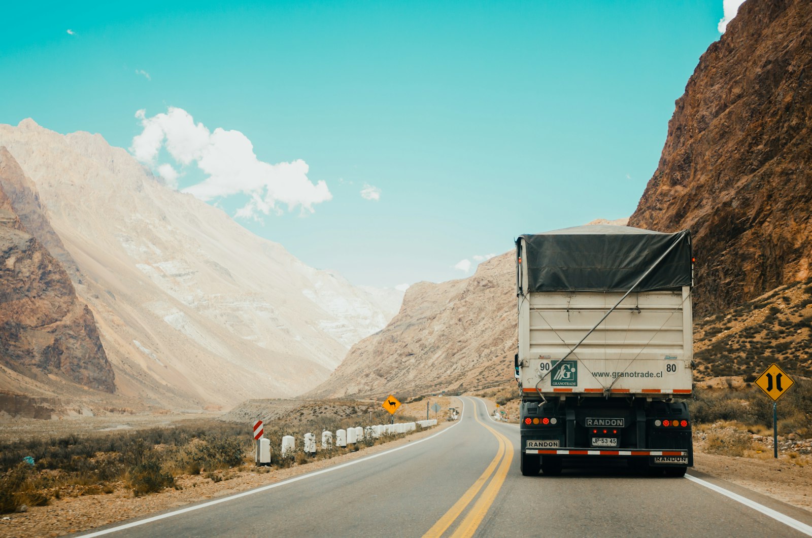 Car carrier transport